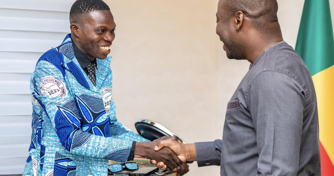L'ascension fulgurante d'un artiste polyvalent : zoom sur l'homme qui redéfinit la culture à Parakou et dans tout le Bénin